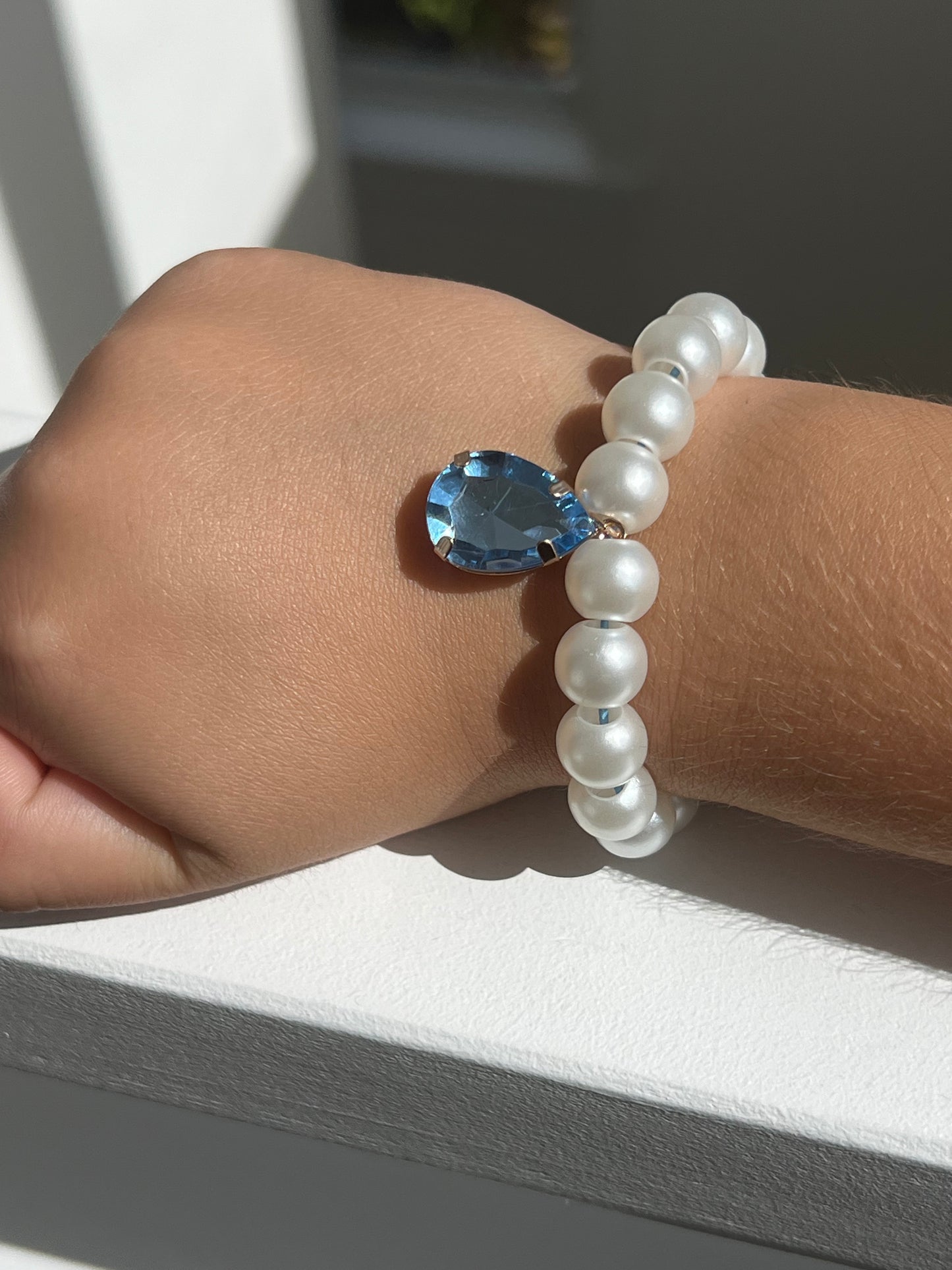 Pearl Blue Gem Bracelet