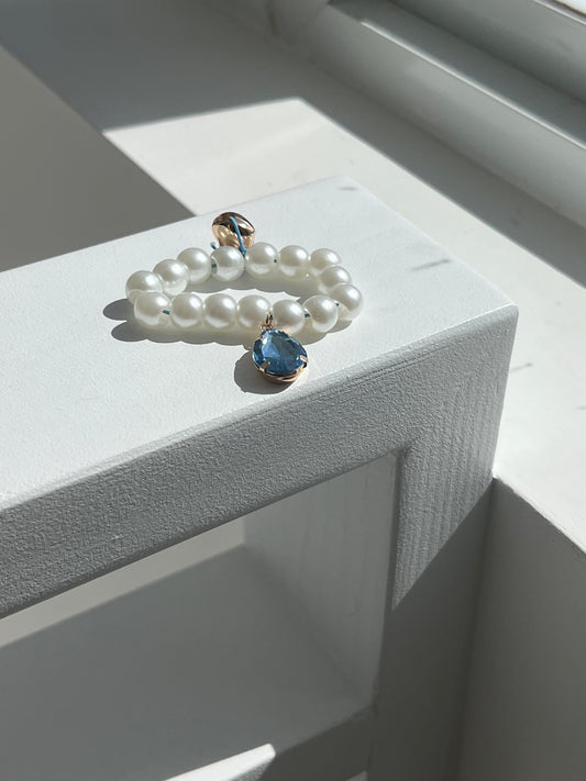 Pearl Blue Gem Bracelet
